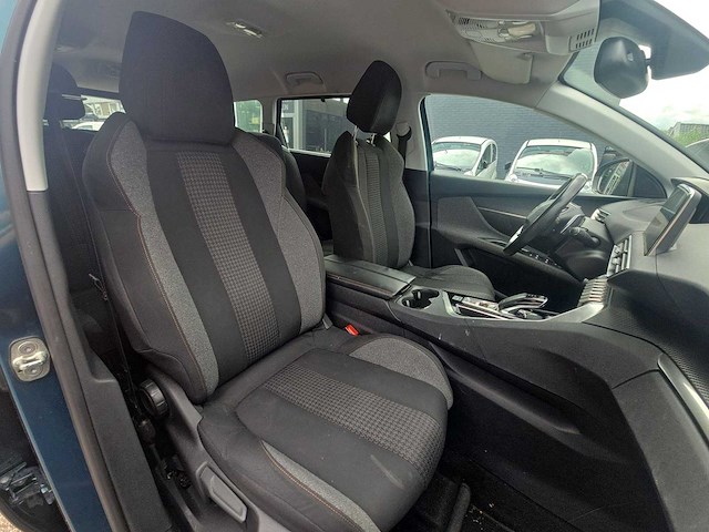 Peugeot 5008 1.6 e-thp gt-line 2018 | tn-517-d i - afbeelding 19 van  29