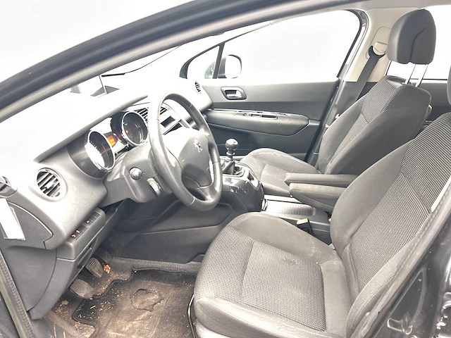 Peugeot 5008 1.6 hdif blue lease 7p. 2013 | px-216-n - afbeelding 10 van  18