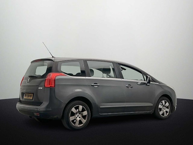Peugeot 5008 1.6 hdif blue lease 7p. 2013 | px-216-n - afbeelding 17 van  18