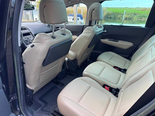 Peugeot 5008 1.6 thp allure, 11-xnl-9 - afbeelding 2 van  32