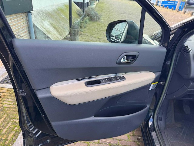 Peugeot 5008 1.6 thp allure, 11-xnl-9 - afbeelding 8 van  32