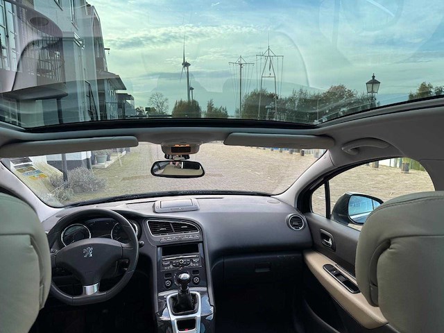 Peugeot 5008 1.6 thp allure, 11-xnl-9 - afbeelding 32 van  32