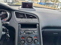 Peugeot 5008 1.6 thp allure, 11-xnl-9 - afbeelding 9 van  32