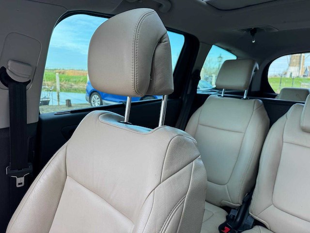 Peugeot 5008 1.6 thp allure, 11-xnl-9 - afbeelding 16 van  32