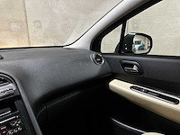 Peugeot 5008 1.6 thp blue lease executive 7-persoons 156pk 2012 (origineel-nl), 31-tzn-5 - afbeelding 15 van  48
