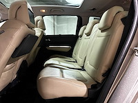 Peugeot 5008 1.6 thp blue lease executive 7-persoons 156pk 2012 (origineel-nl), 31-tzn-5 - afbeelding 19 van  48