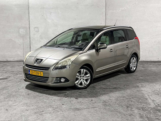 Peugeot 5008 1.6 thp blue lease executive 7-persoons 156pk 2012 (origineel-nl), 31-tzn-5 - afbeelding 24 van  48
