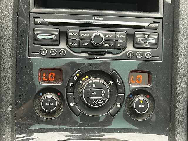 Peugeot 5008 1.6 thp st 5p.aut 2011 | 25-nzh-7 - afbeelding 6 van  36