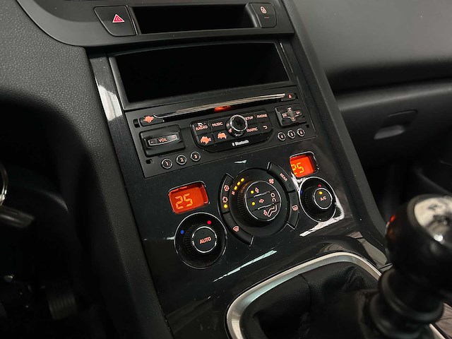 Peugeot 5008 1.6 thp style 7p. 154pk 2013, 3-kps-24 - afbeelding 22 van  56