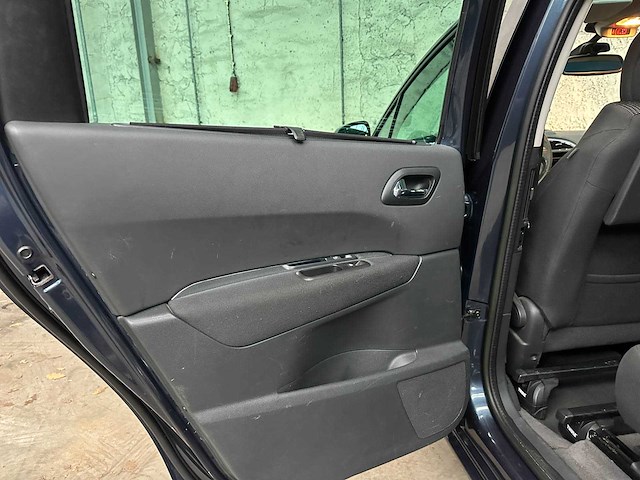 Peugeot 5008 1.6 thp style 7p. 154pk 2013, 3-kps-24 - afbeelding 26 van  56