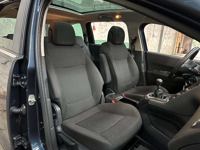 Peugeot 5008 1.6 thp style 7p. 154pk 2013, 3-kps-24 - afbeelding 46 van  56