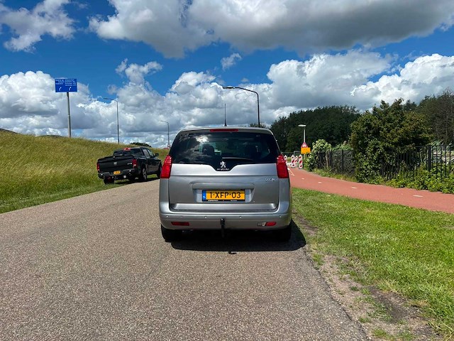 Peugeot 5008 1.6 turbo active 7p. 2014 | 1-xfp-03 i - afbeelding 13 van  13