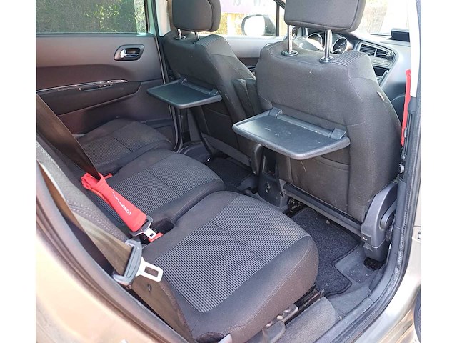 Peugeot 5008 1.6 turbo blue lease executive 7p, 20-kvj-3 - afbeelding 4 van  14