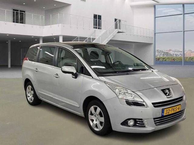 Peugeot 5008 1.6 turbo st 7p; 32-pks-4 - afbeelding 10 van  16