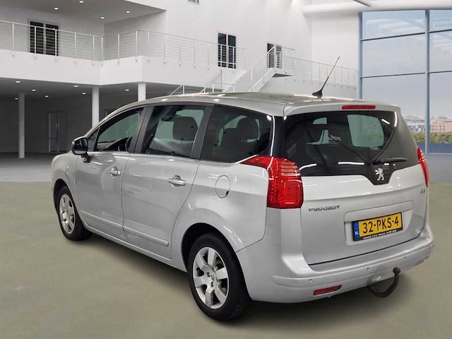 Peugeot 5008 1.6 turbo st 7p; 32-pks-4 - afbeelding 11 van  16