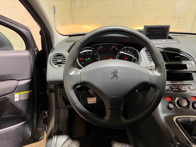 Peugeot 5008 1.6 vti active 5p. 120pk 2012, 77-tlk-4 - afbeelding 10 van  38