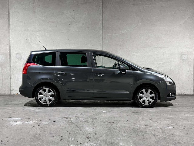 Peugeot 5008 1.6 vti active 5p. 120pk 2012, 77-tlk-4 - afbeelding 35 van  38