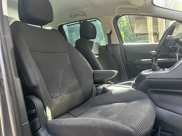 Peugeot 5008 1.6 vti blue lease 7-persoons 120pk 2012 (origineel-nl), 50-tsp-3 - afbeelding 26 van  37