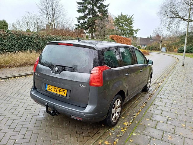Peugeot 5008 1.6 vti blue lease 7p, 58-xdf-5 - afbeelding 1 van  4