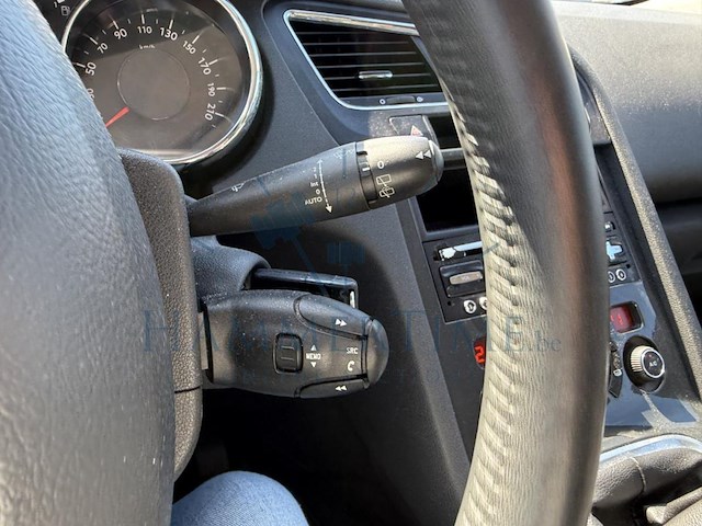 Peugeot 5008 5008 1.6 hdi active fap 115, 2013 - afbeelding 7 van  25