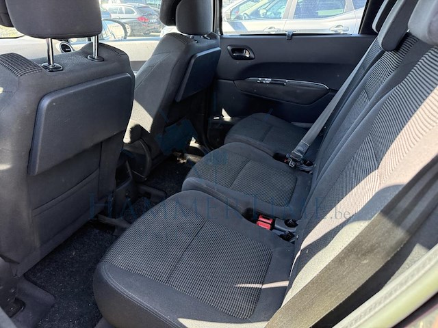 Peugeot 5008 5008 1.6 hdi active fap 115, 2013 - afbeelding 11 van  25