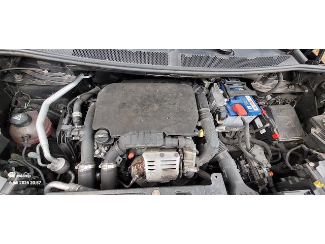 Peugeot 5008 mpv met kenteken tb-457-f - afbeelding 10 van  23
