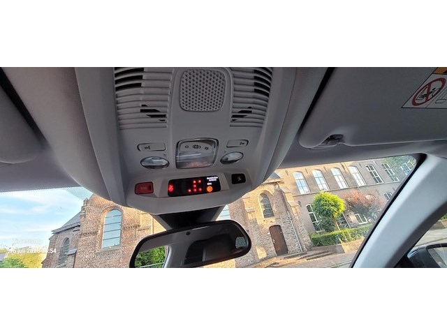 Peugeot 5008 mpv met kenteken tb-457-f - afbeelding 16 van  23