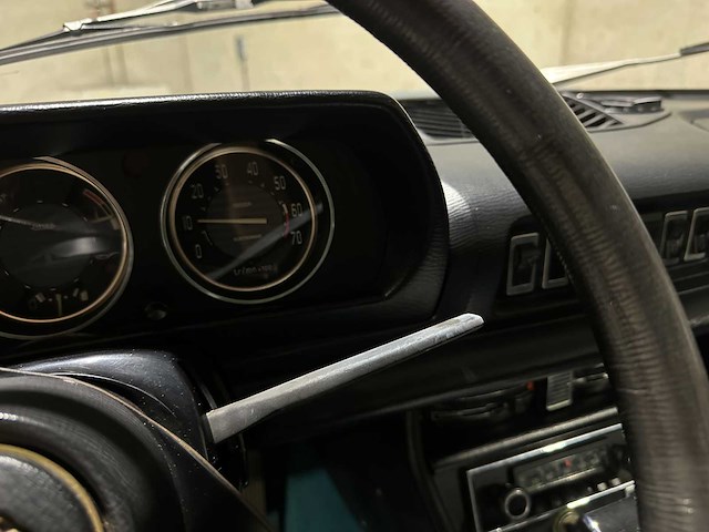 Peugeot 504 pininfarina 2.0 coupé inj. 2-deurs 105pk 1972, al-38-34 - afbeelding 13 van  37