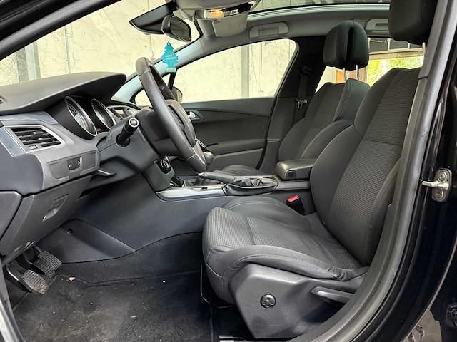 Peugeot 508 sw 1.6 thp blue l. exe. 157pk 2012, 33-tdj-1 - afbeelding 22 van  39
