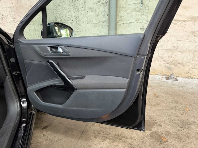 Peugeot 508 sw 1.6 thp blue l. exe. 157pk 2012, 33-tdj-1 - afbeelding 30 van  39