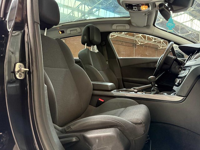 Peugeot 508 sw 1.6 thp blue l. exe. 157pk 2012, 33-tdj-1 - afbeelding 31 van  39