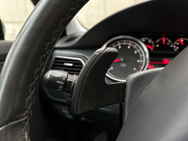Peugeot 508 sw 1.6 thp blue lease executive 156pk 2012 (origineel-nl) automaat, 52-xkr-5 - afbeelding 28 van  54