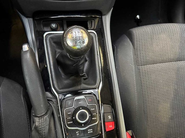 Peugeot 508 sw 1.6 thp blue lease executive 2011 | 45-rjs-2 - afbeelding 8 van  11