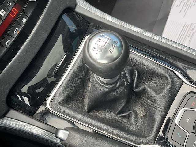 Peugeot 508 sw 1.6 thp blue lease executive 2012 | 02-tdj-2 - afbeelding 15 van  26