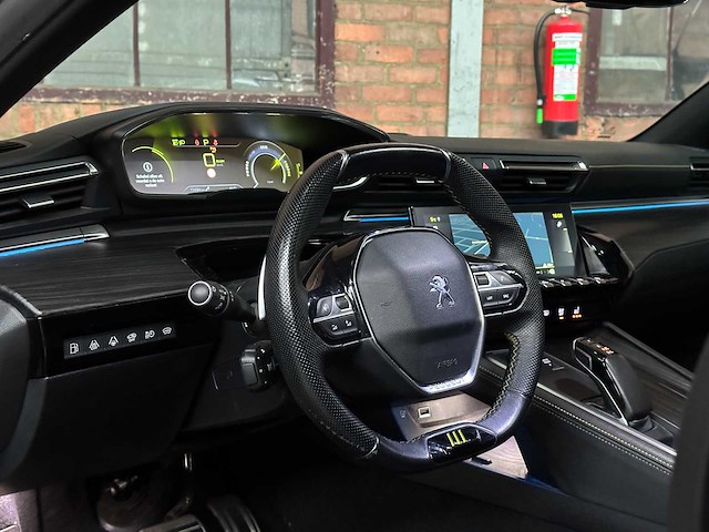 Peugeot 508 sw (5-d) 1.6 hybrid 360 e-eat8 peugeot sport engineered (pse) 265kw 360pk 2021 automaat - afbeelding 15 van  79