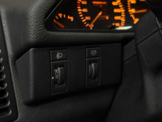 Peugeot 605 3.0 v6 sv 168pk 1997 youngtimer - afbeelding 44 van  55