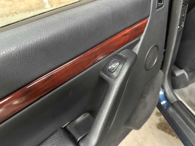 Peugeot 605 3.0 v6 sv 168pk 1997 youngtimer - afbeelding 18 van  55