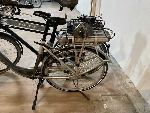Peugeot batavus elektrische fiets (2x) - afbeelding 6 van  13