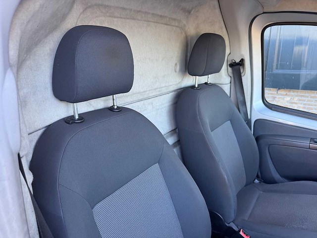 Peugeot bipper 1.4 hdi 91-vts-4 - afbeelding 9 van  12