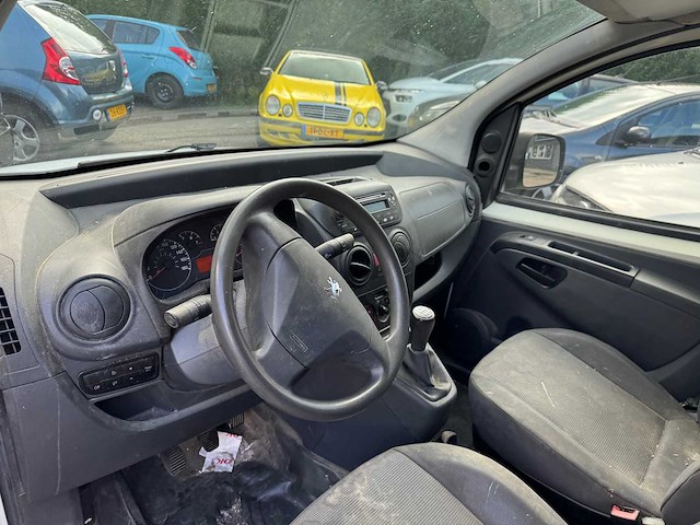 Peugeot bipper 1.4 hdi xt 97-vtr-7 - afbeelding 6 van  9