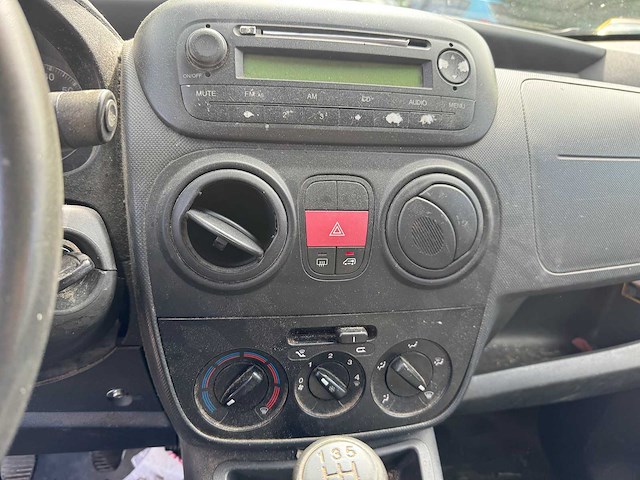 Peugeot bipper 1.4 hdi xt 97-vtr-7 - afbeelding 9 van  9
