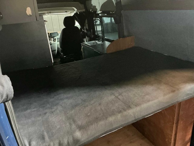 Peugeot boxer - zelfbouw camper - afbeelding 3 van  15