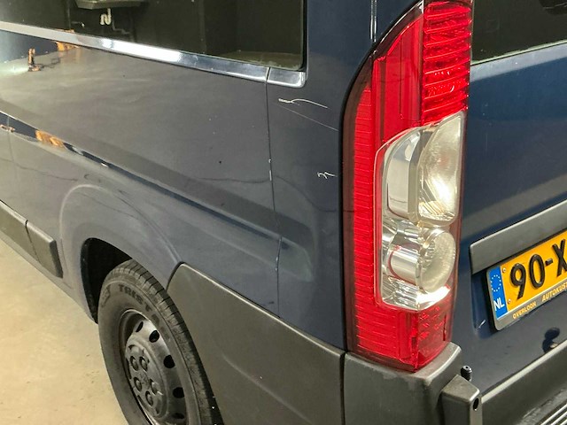 Peugeot boxer - zelfbouw camper - afbeelding 11 van  15