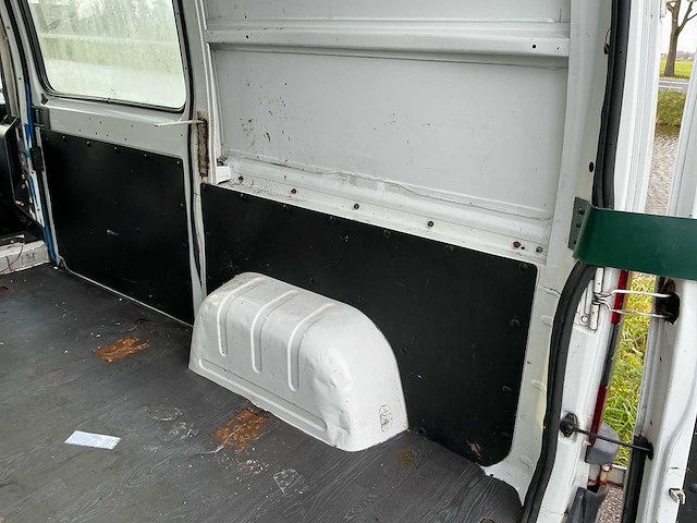 Peugeot boxer 270 cs 1.9 bedrijfswagen - afbeelding 10 van  40