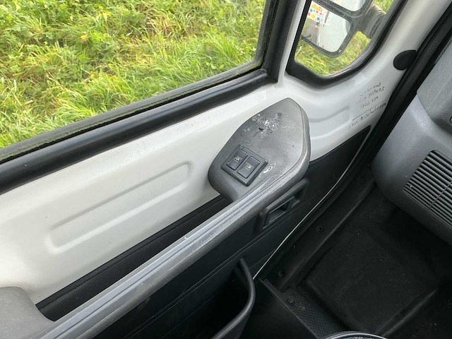 Peugeot boxer 270 cs 1.9 bedrijfswagen - afbeelding 26 van  40
