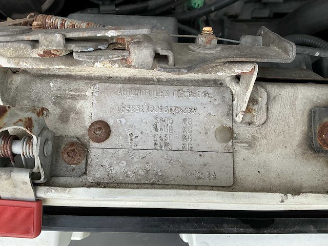 Peugeot boxer 270 cs 1.9 bedrijfswagen - afbeelding 35 van  40