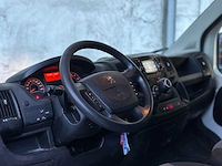 Peugeot boxer 330 2.0 hdi pro 6-persoons bedrijfswagen 110pk 2017, vfz-61-l - afbeelding 2 van  31