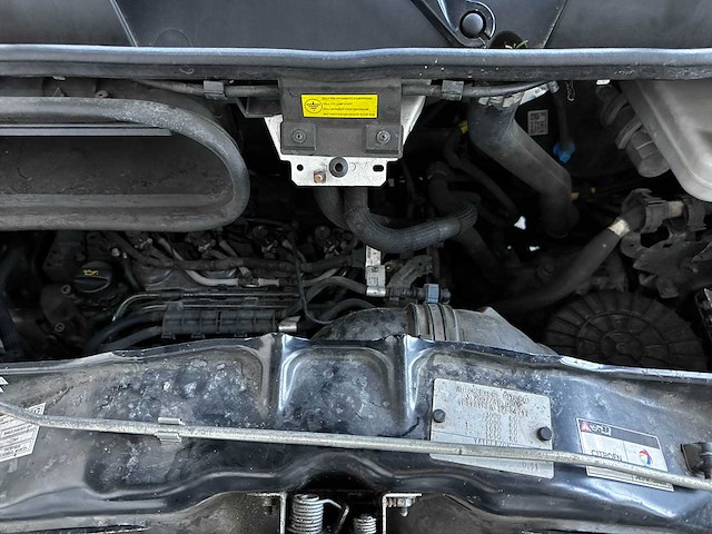 Peugeot boxer 330 2.0 hdi pro 6-persoons bedrijfswagen 110pk 2017, vfz-61-l - afbeelding 22 van  31