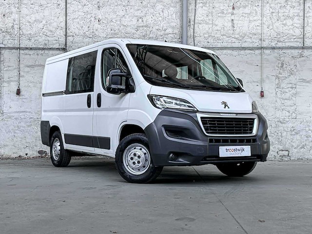 Peugeot boxer 330 2.0 hdi pro 6-persoons bedrijfswagen 110pk 2017, vfz-61-l - afbeelding 26 van  31