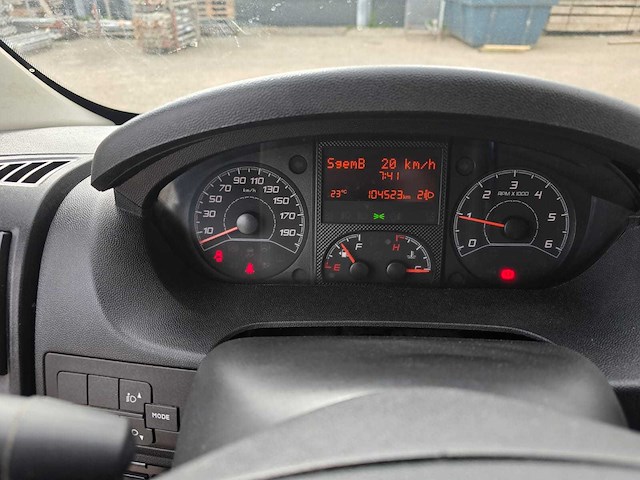 Peugeot boxer 333 2.2 hdi l2 xr dc bedrijfswagen met achterwaartse kipper - afbeelding 3 van  8